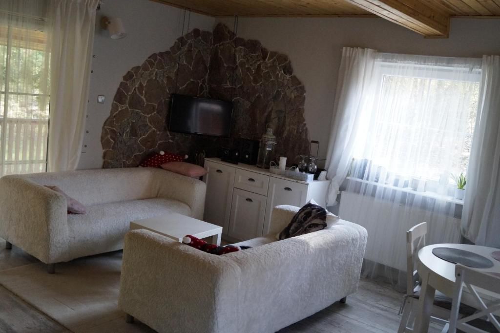 Дома для отпуска Piękny domek do wynajęcia w Bogaczewie nad jeziorem Narie Моронг-49
