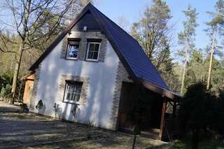 Дома для отпуска Piękny domek do wynajęcia w Bogaczewie nad jeziorem Narie Моронг-1